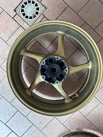 Cerchi r6