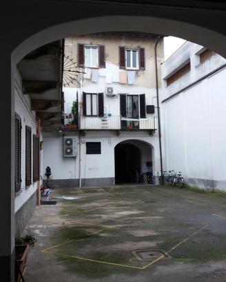 Monolocale indipendente x 1 donna