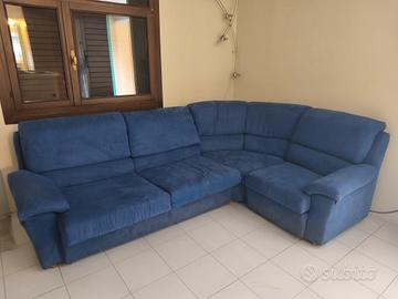 DIVANO AD ANGOLO