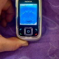 NOKIA 6111 con caricabatterie originale