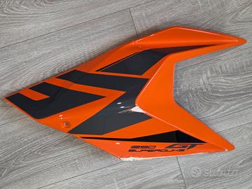 Carena destra KTM 1290 Super Duke GT 2022 - 2023