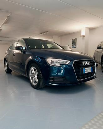 Audi A3 SPB 30 TDI Business