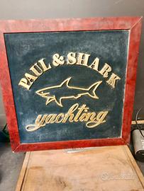 Insegna Paul & Shark