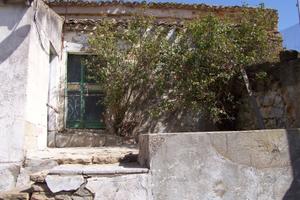 Rudere con terreno e vista panoramica Selegas (SU)