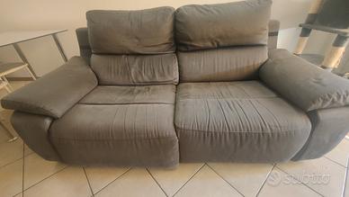 Divano Poltrone e Sofà con relax elettrico
