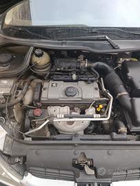 motore Peugeot 1400 benzina del 2003
