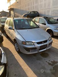 Mitsubishi Space Star 2003