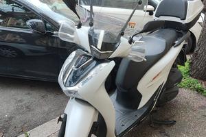 Honda SH 150 - 2022 bianco opaco