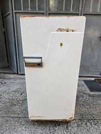 Frigorifero vintage Emerson