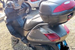 scooter Aprilia Atlantic 250