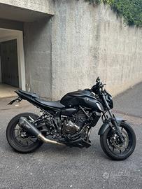 Yamaha MT-07 – Nera Opaca