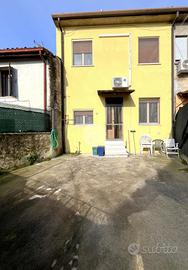 CASA INDIPENDENTE A BUTTAPIETRA