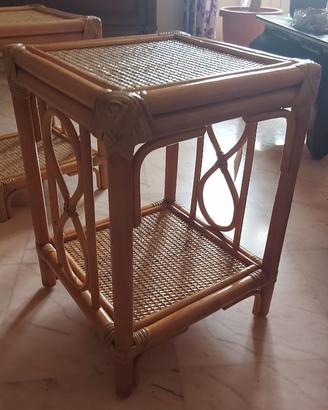 Comodini/tavolini in rattan midollino