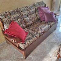 DIVANO LETTO ( letto mai usato) PARI AL NUOVO