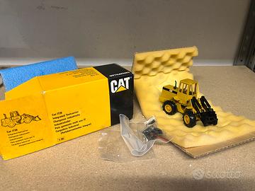 Modellino Caterpillar in metallo Cat IT 28
