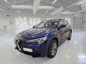 Alfa Romeo Stelvio 2.2 t Business Q4 190cv auto