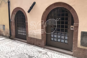 Casa a Torre via Santa Croce, Bosa