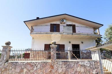 VILLA SINGOLA A CITTÀ SANT'ANGELO