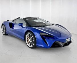 McLaren Artura Spider - McLaren Milano