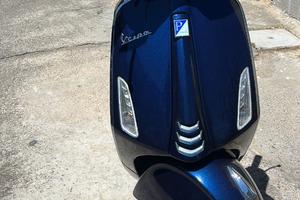 Vespa Primavera 125