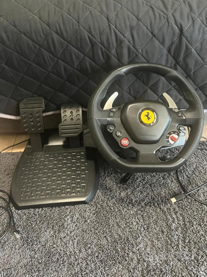 Volante e Pedali Thrustmaster T80 Ferrari 488 GTB
