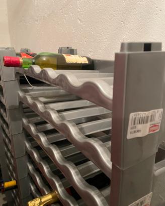 Porta bottiglie in plastica