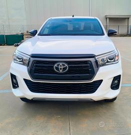 TOYOTA HILUX Full Optional 2020
