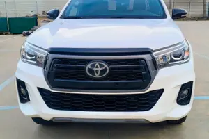 TOYOTA HILUX Full Optional 2020