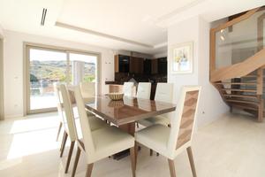 5 LOCALI A ROSETO DEGLI ABRUZZI