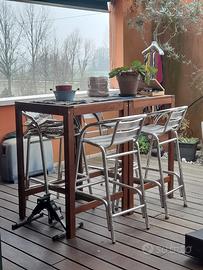 Tavolino con 4 sedie