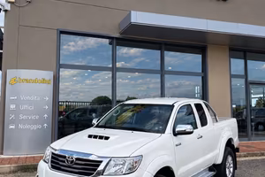 Toyota Hilux 2.5 D-4D 4WD 2p. 4posti MY14"