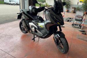 Honda X-ADV 750 (2023) -