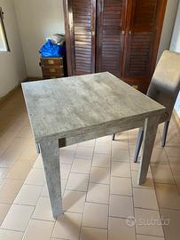 Tavola + 4 sedie