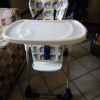 Seggiolone, materasso lettino, giochi, borse