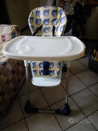 Seggiolone, materasso lettino, giochi, borse