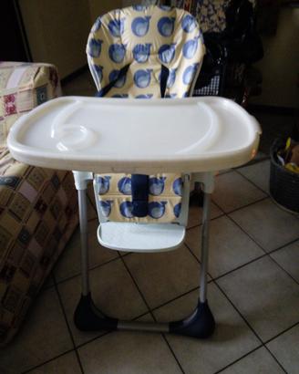 Seggiolone, materasso lettino, giochi, borse
