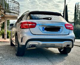 Mercedes GLA 220