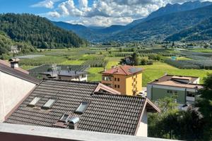 Villa a schiera di testa da ristrutturare