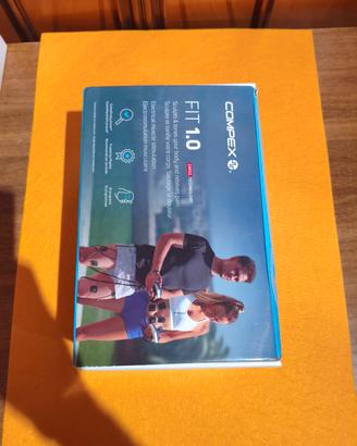 l'elettrostimolatore muscolare Compex Fit 1.0