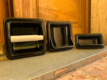 Accessori bagno vintage neri portasapone e carta