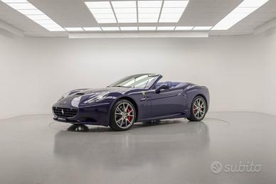 FERRARI CALIFORNIA DCT