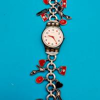 Swatch vintage anni ’90 (1994) con bracciale charm