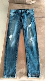 jeans ragazzo Clayton con strappi