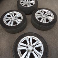 cerchi con gomme invernali Peugeot 308