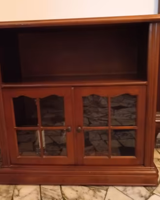 Mobiletto stile vetrina  porta TV/liquori