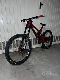 Downhill carbonio 