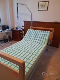Letto con movimenti elettrici