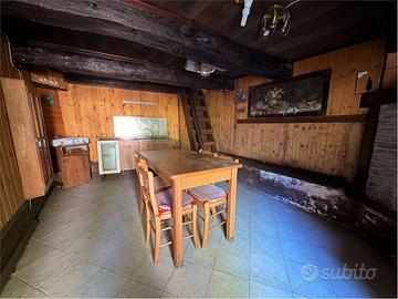 Rustico-Casale a Pieve Vergonte