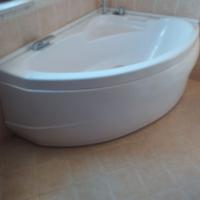 Vasca angolare marca Treesse