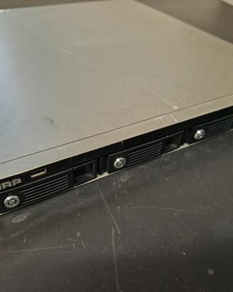 Nas Qnap TS-459U-RP con dischi